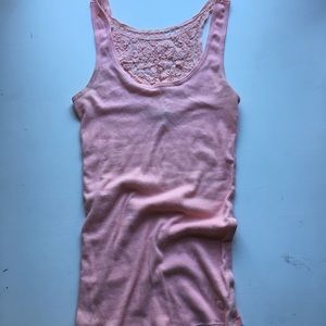 peach tank top